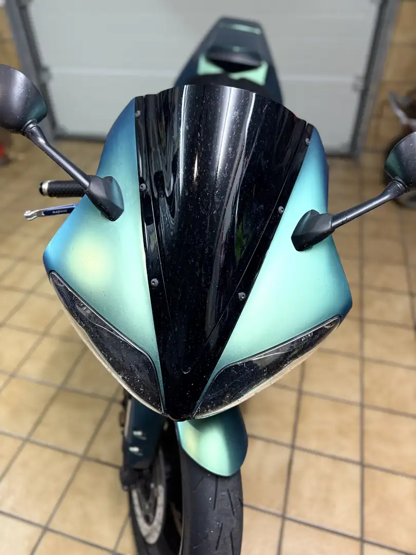 Yamaha YZF-R1 - 2
