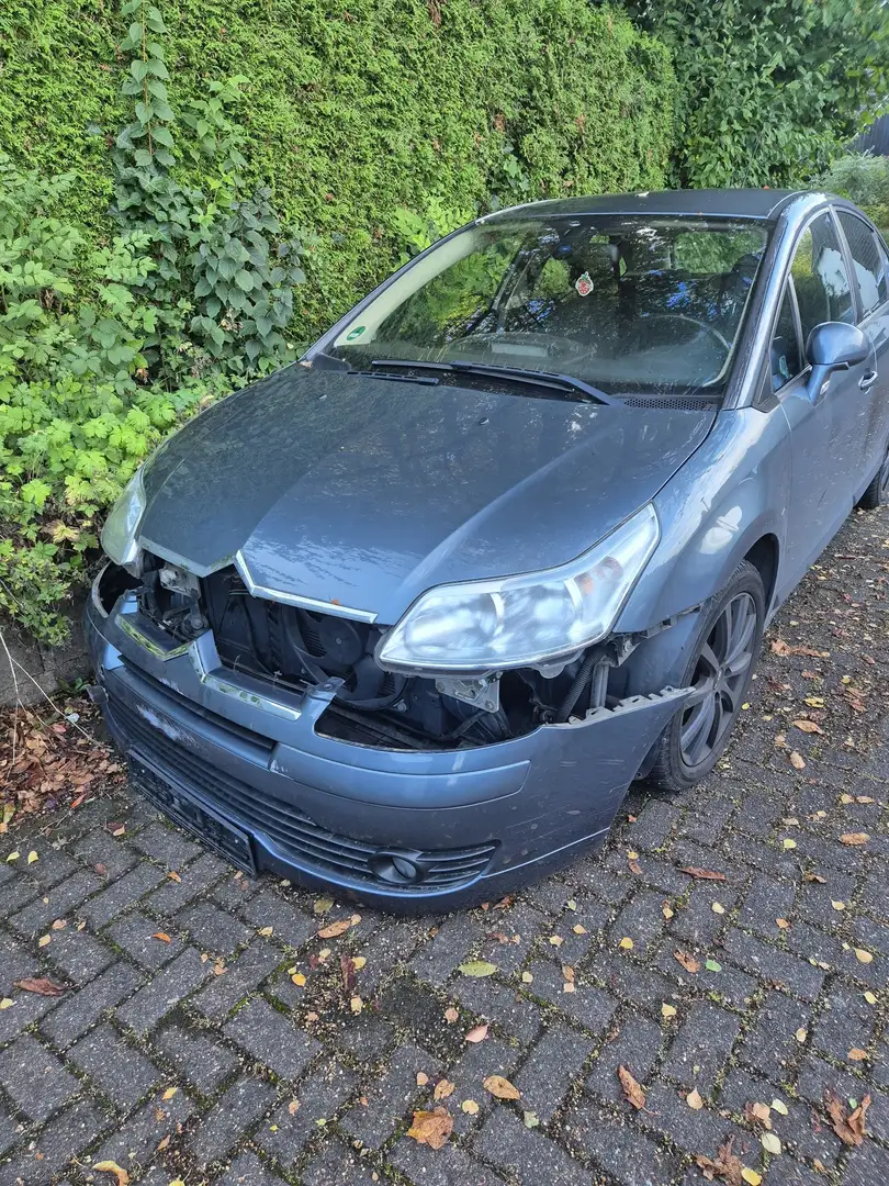 Citroen C4 1.6 16V Automatik Confort - 2