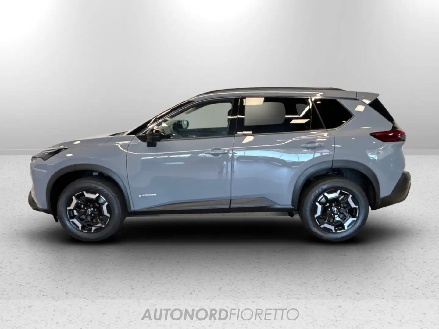 Nissan X-Trail 1.5 e-power n-trek e-4orce 4wd auto Grigio - 2