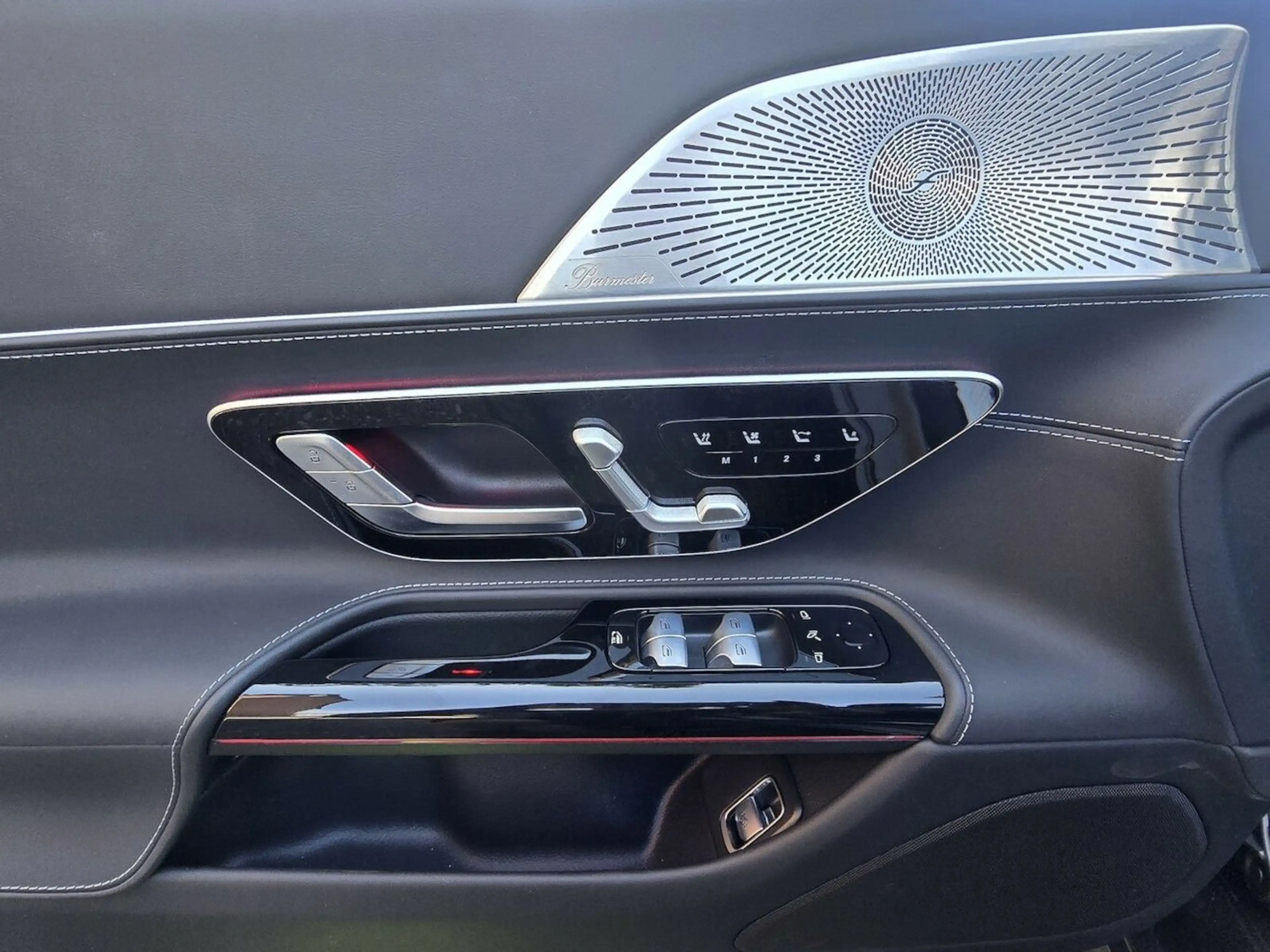 Mercedes-Benz SL 63 AMG AMG SL 63 4Matic — photo 22