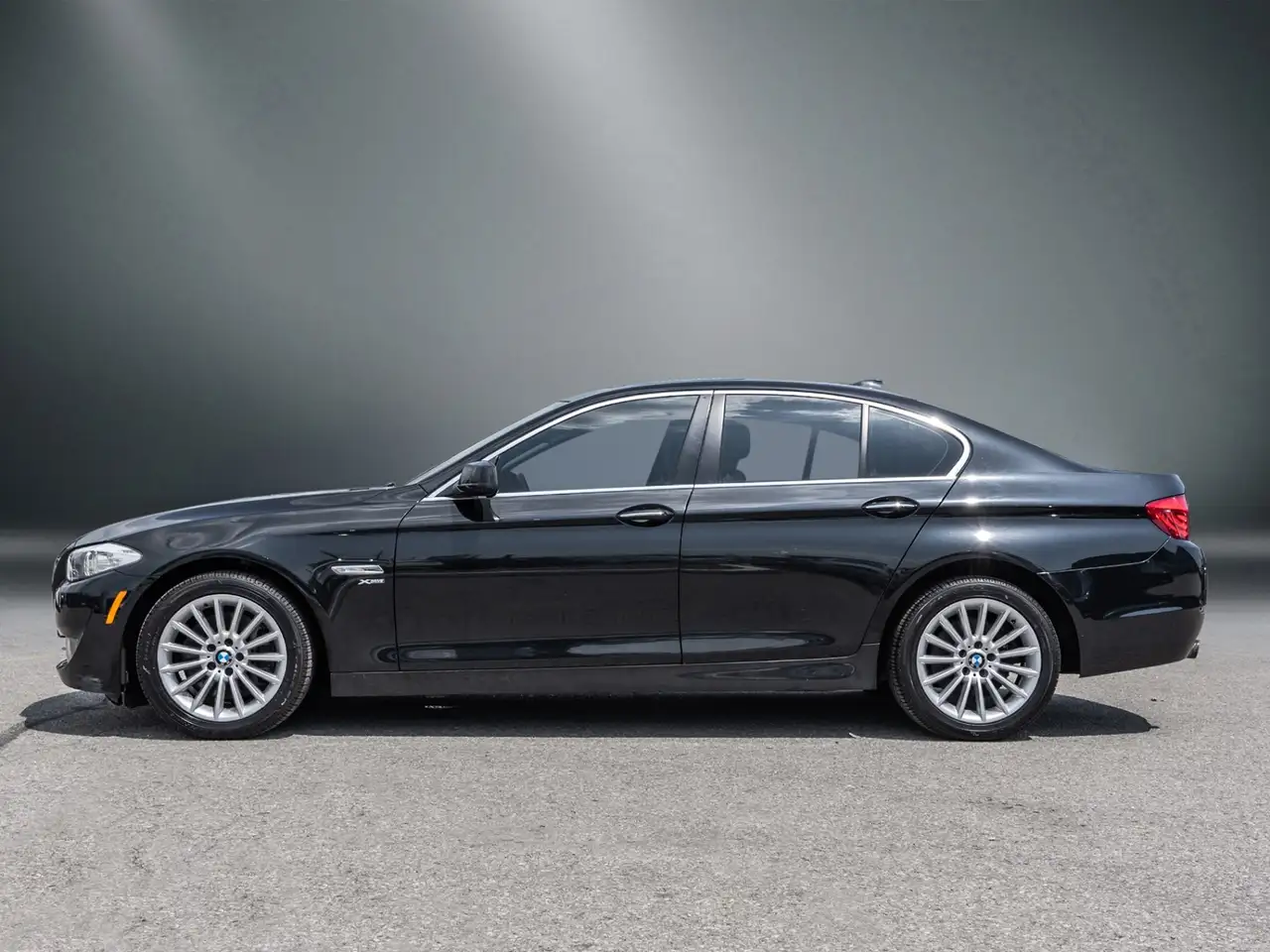 BMW 5 Series fotografie BMW 5 Series