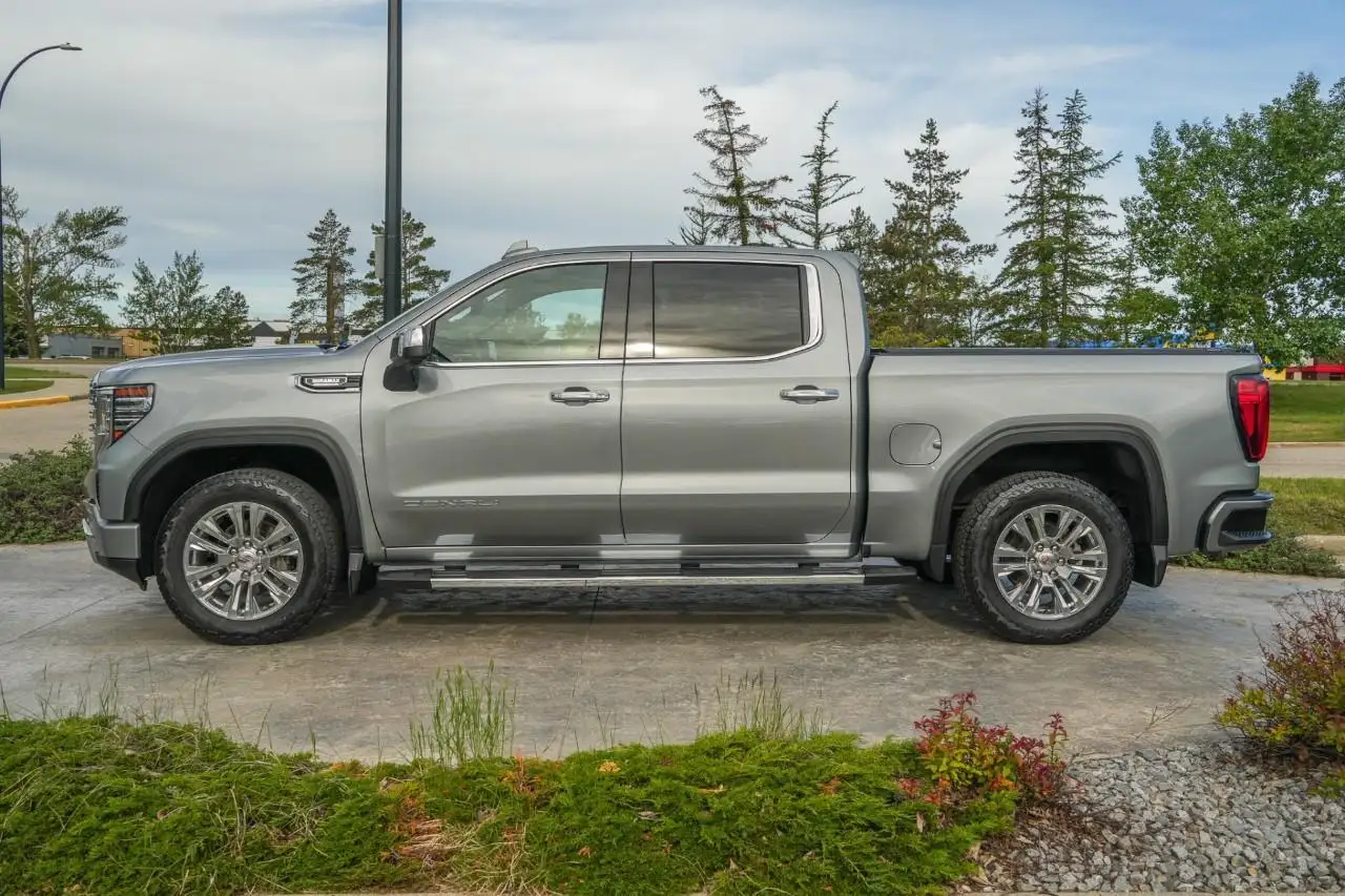 GMC Sierra 1500 снимка GMC Sierra 1500