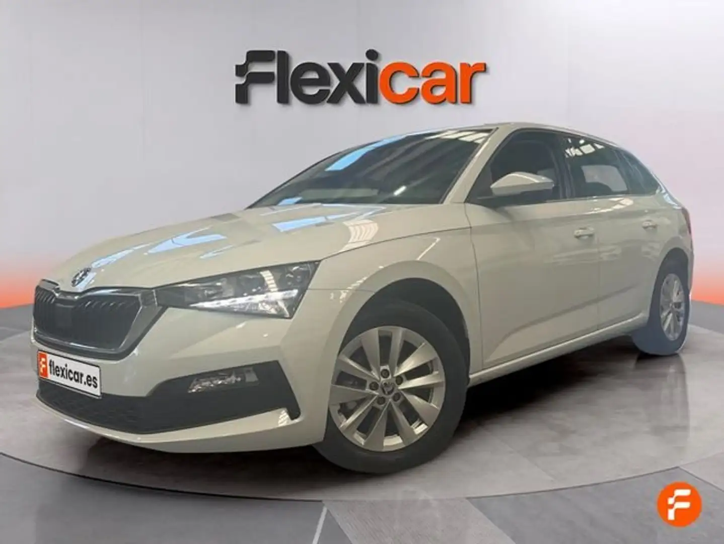 Skoda Scala 1.0 TSI Selection DSG 85kW Blanco - 2