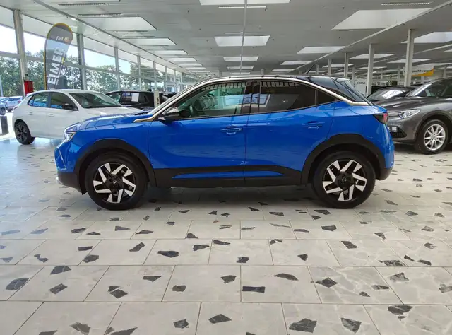 Opel Mokka-E view 4