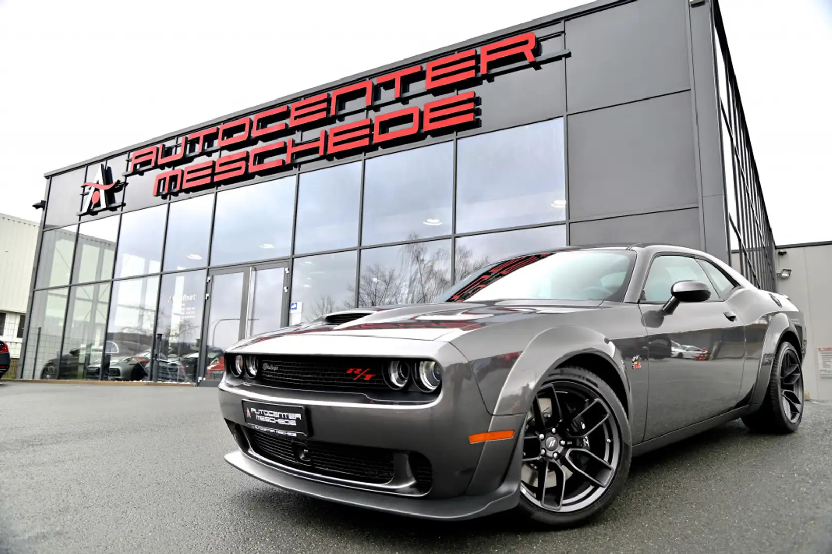 Dodge Challenger Scat Pack 6.4 V8 HEMI Widebody* Navi Grau - 1