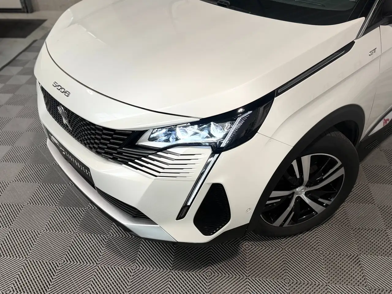 Peugeot 5008 1.5 BlueHDi GT 7Pl., GPS, Camera de recul, Car-Play, Capteurs AV/AR, Line assist, миниатюра 5