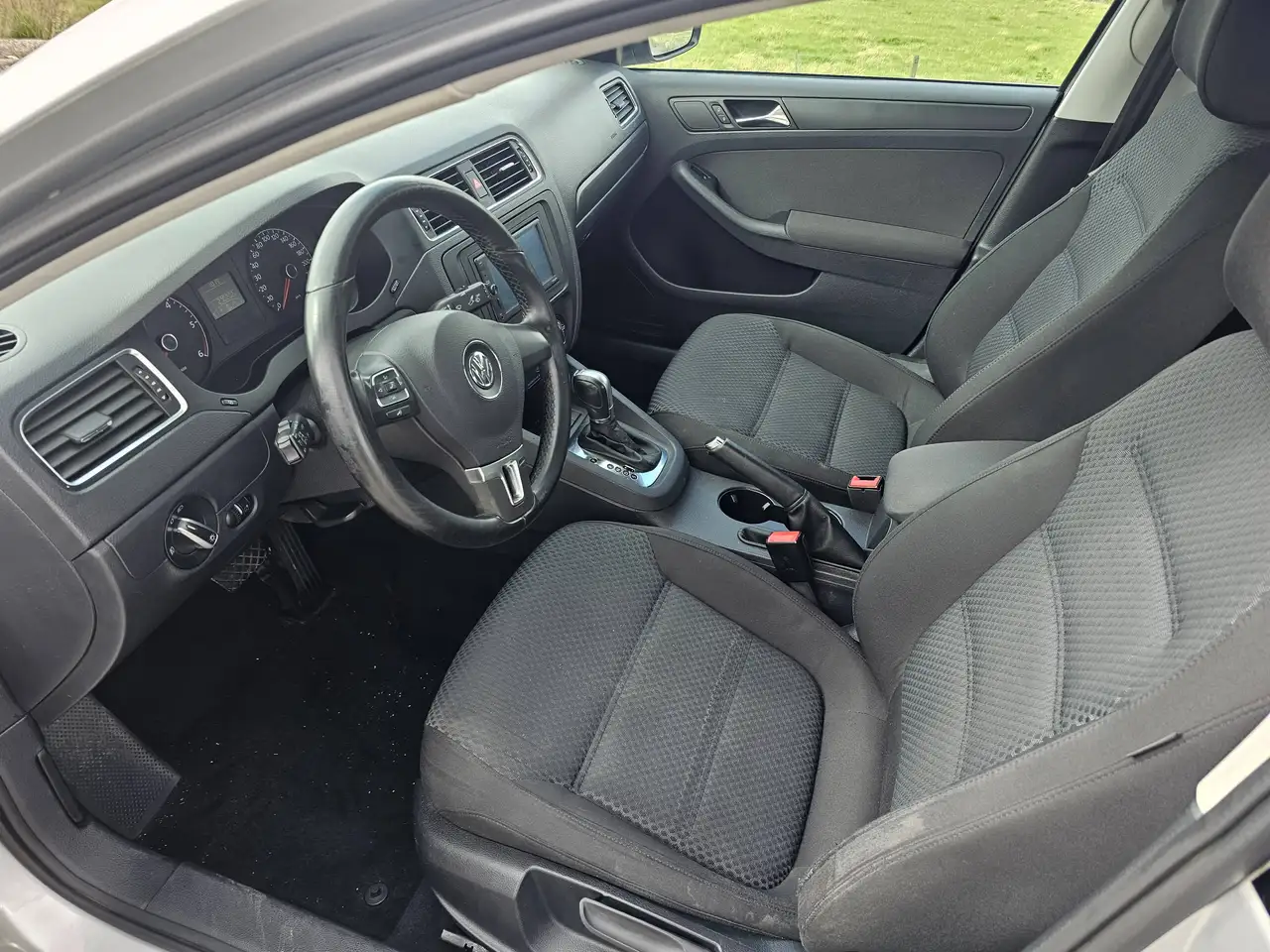 Volkswagen Jetta снимка Volkswagen Jetta