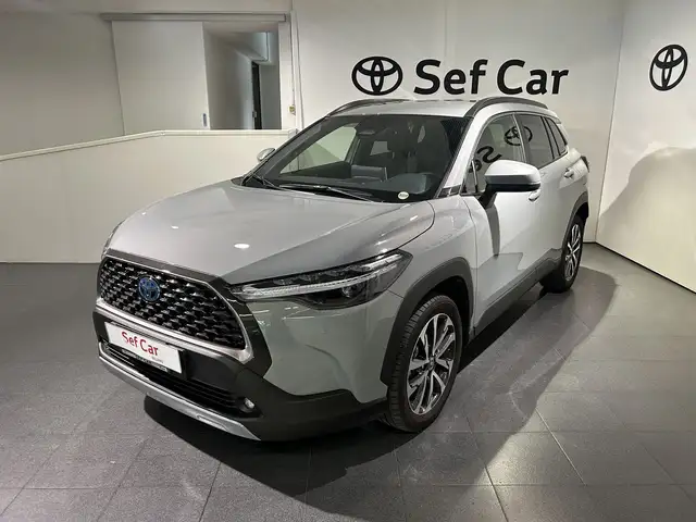 Toyota Corolla Cross 1.8 Hybrid 140 CV E-CVT Trend