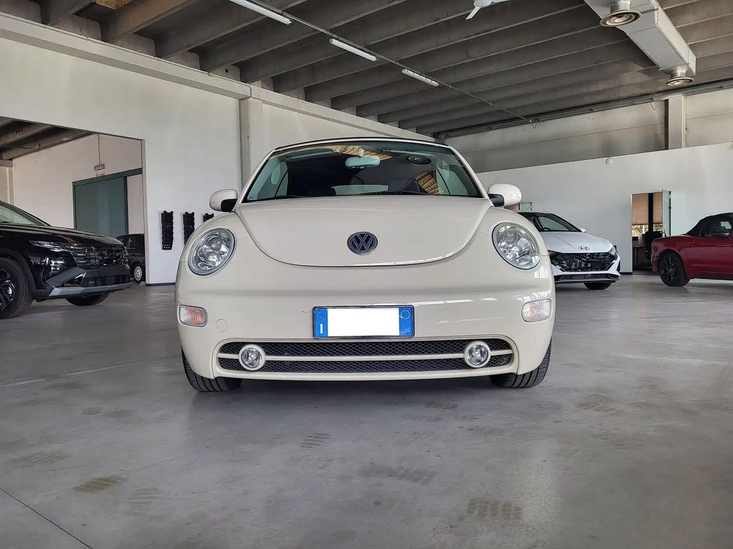 Volkswagen New Beetle Cabrio 1.4 Beige - 2