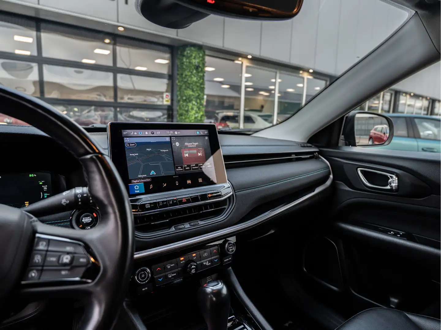 Jeep Compass 4xe 240 Plug-in Hybrid Electric Trailhawk | Virtua Grau - 2