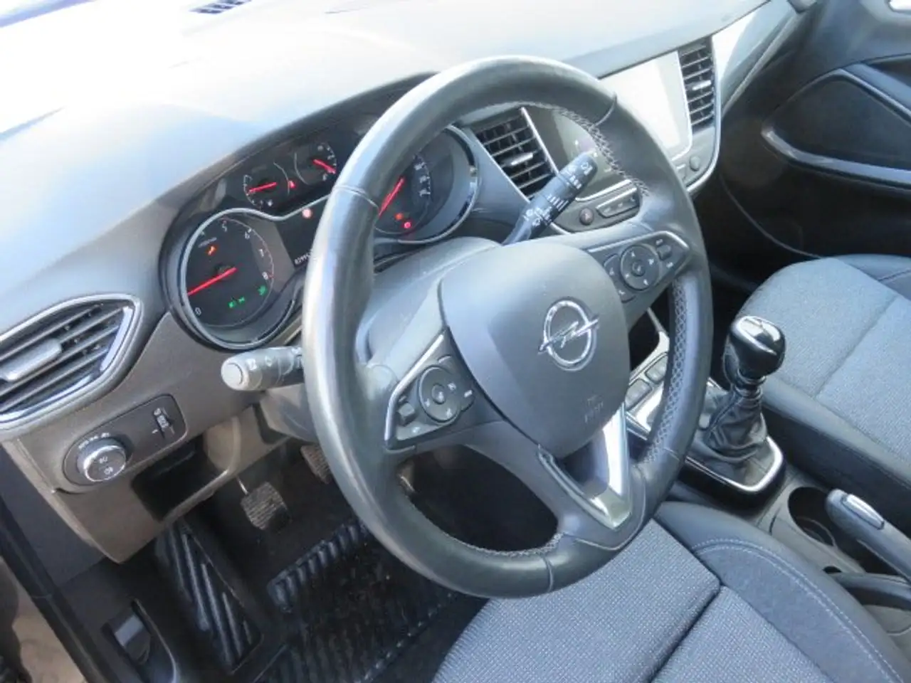 Opel Crossland Elegance 11