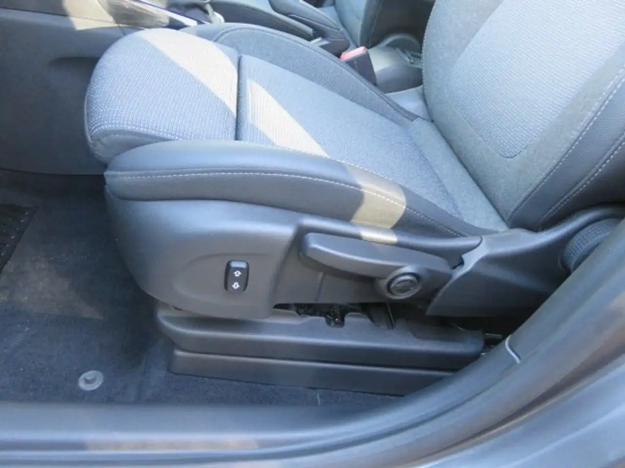 Opel Crossland Elegance 12