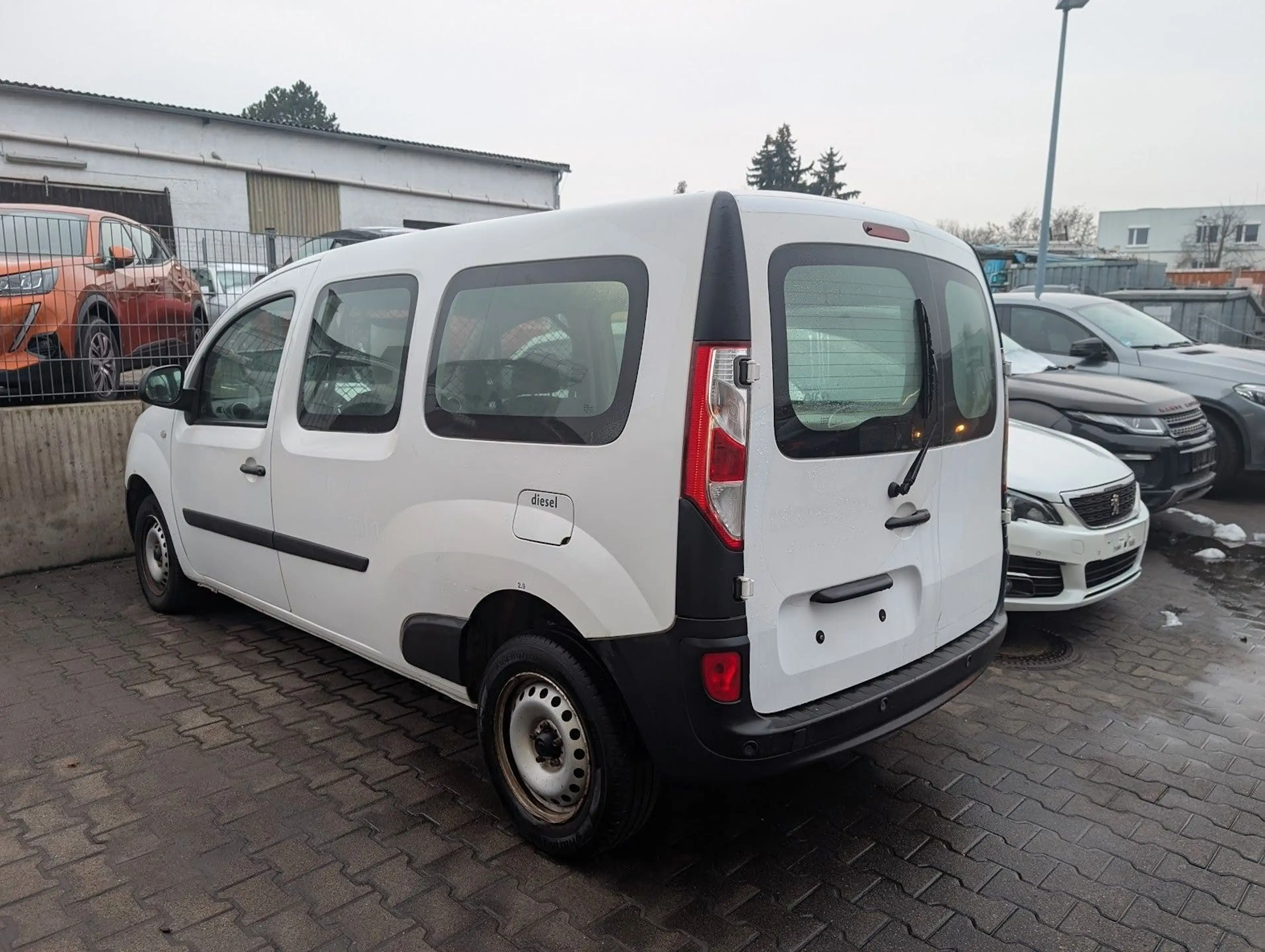Renault Kangoo Kangoo Express Maxi DSL — photo 4