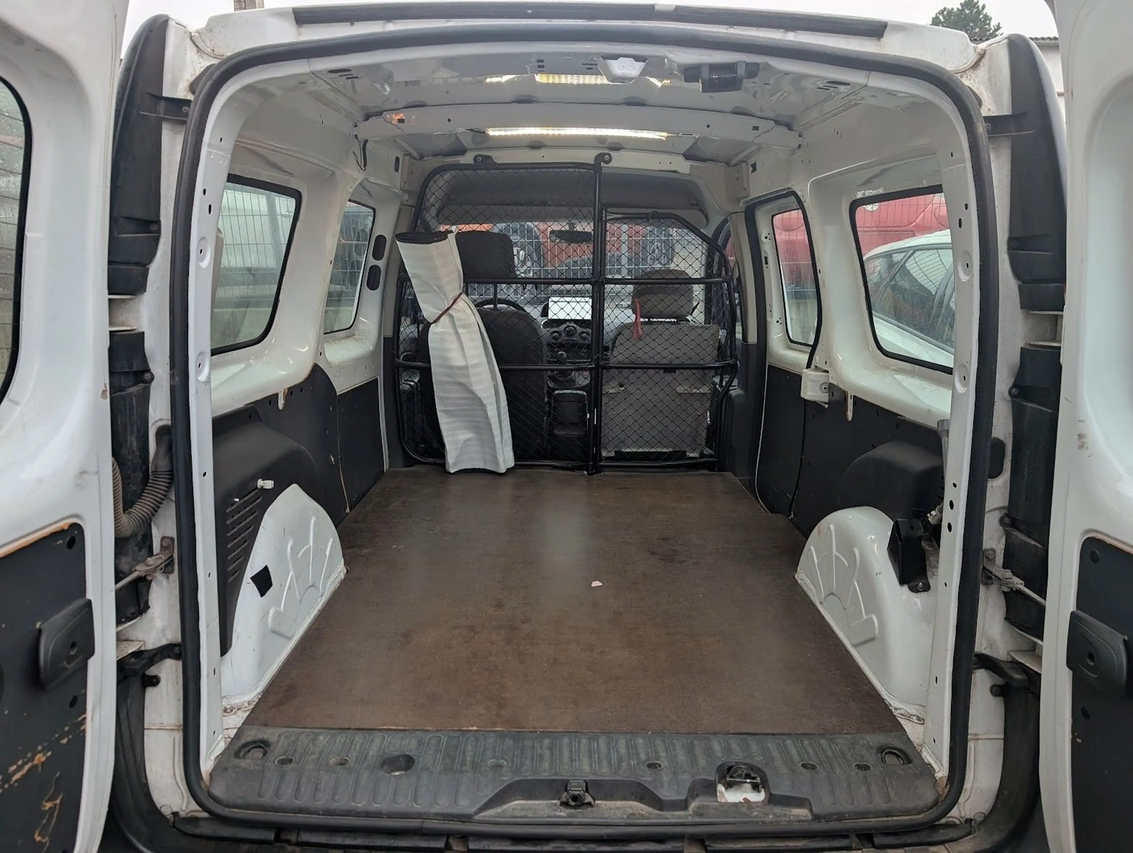 Renault Kangoo Kangoo Express Maxi DSL — photo 5
