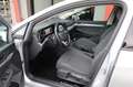 Volkswagen Golf VIII 2.0 TDI 6Marce COCKPIT Navi LED Radar LUCI In Plateado - thumbnail 3