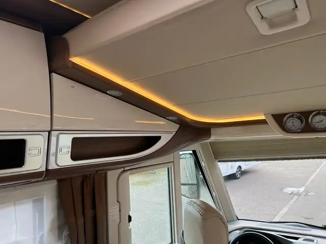 Carthago Chic E-Line 51 QB Ansicht 21