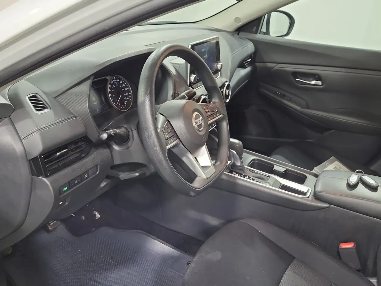 Nissan Sentra снимка Nissan Sentra