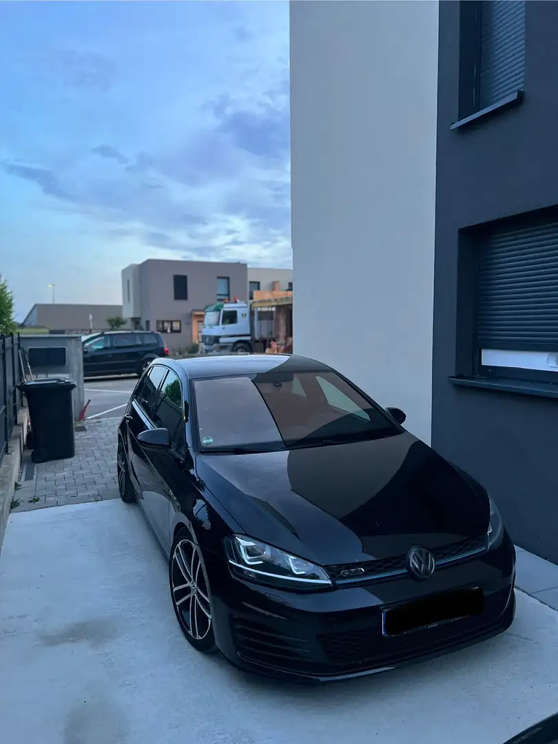 Volkswagen Golf GTD Noir - 2