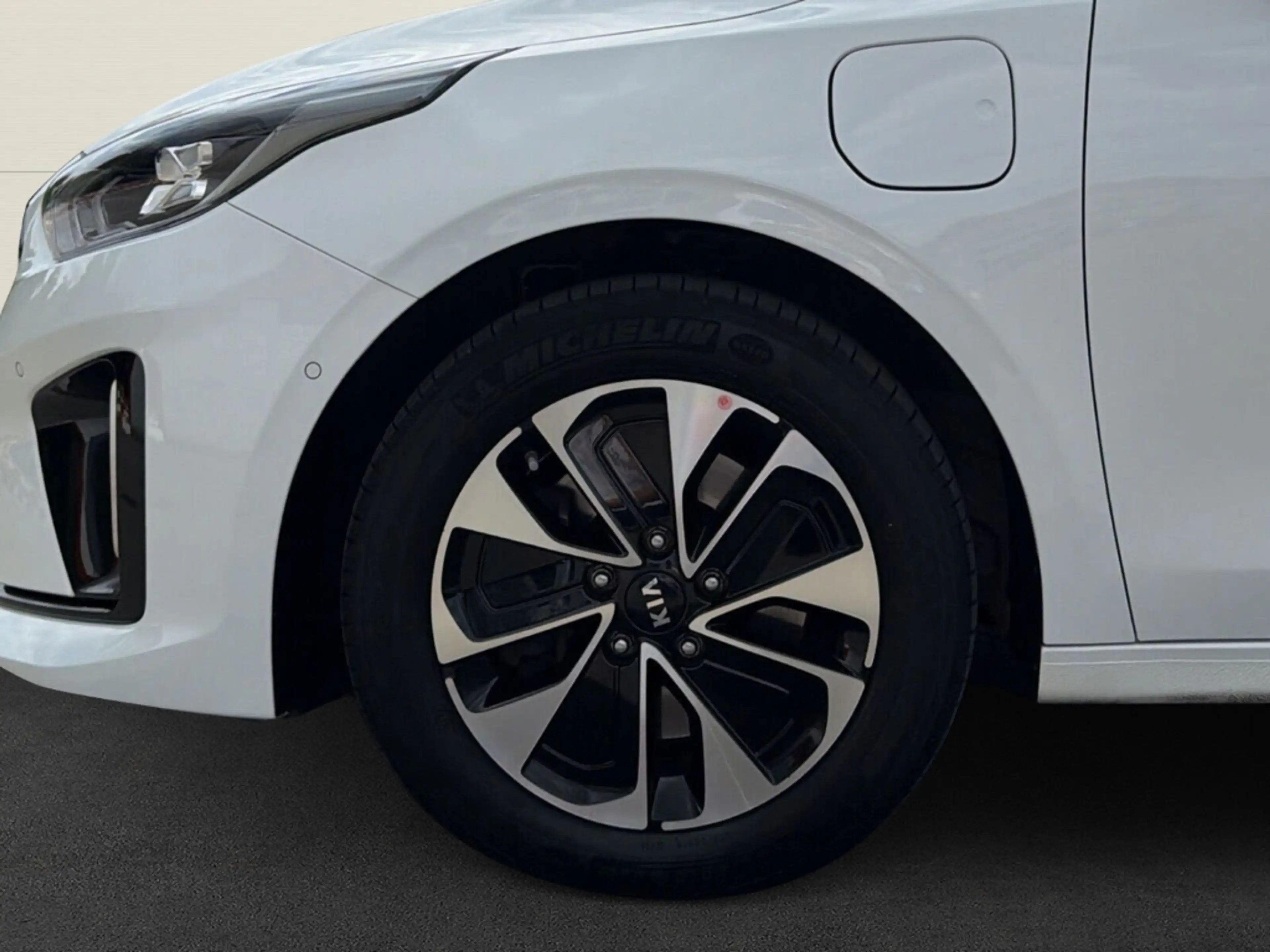 Kia Ceed / cee'd Sportswagon PHEV Spirit ACC/Kamera/LED/ Android Au — photo 7