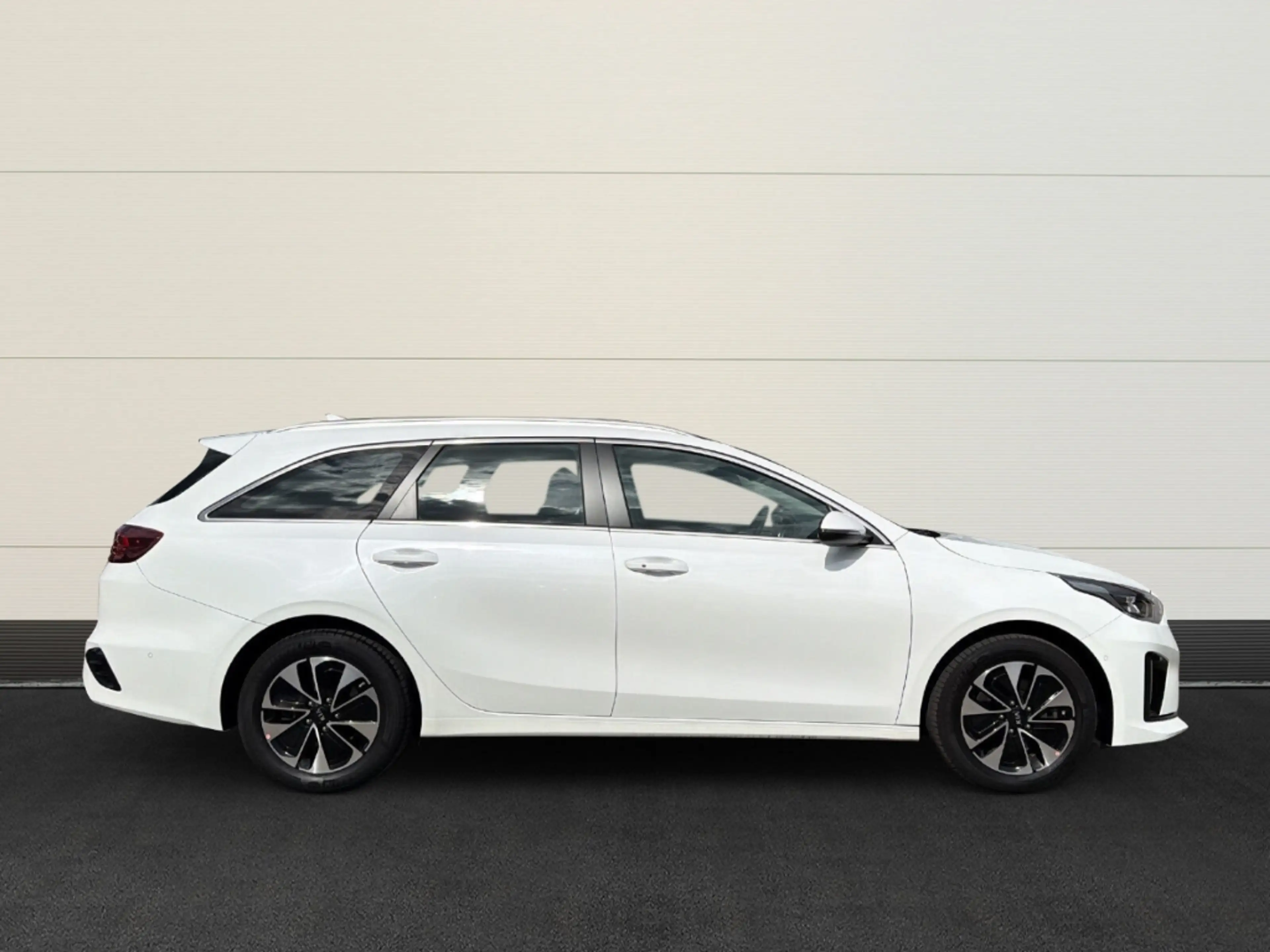 Kia Ceed / cee'd Sportswagon PHEV Spirit ACC/Kamera/LED/ Android Au — photo 5