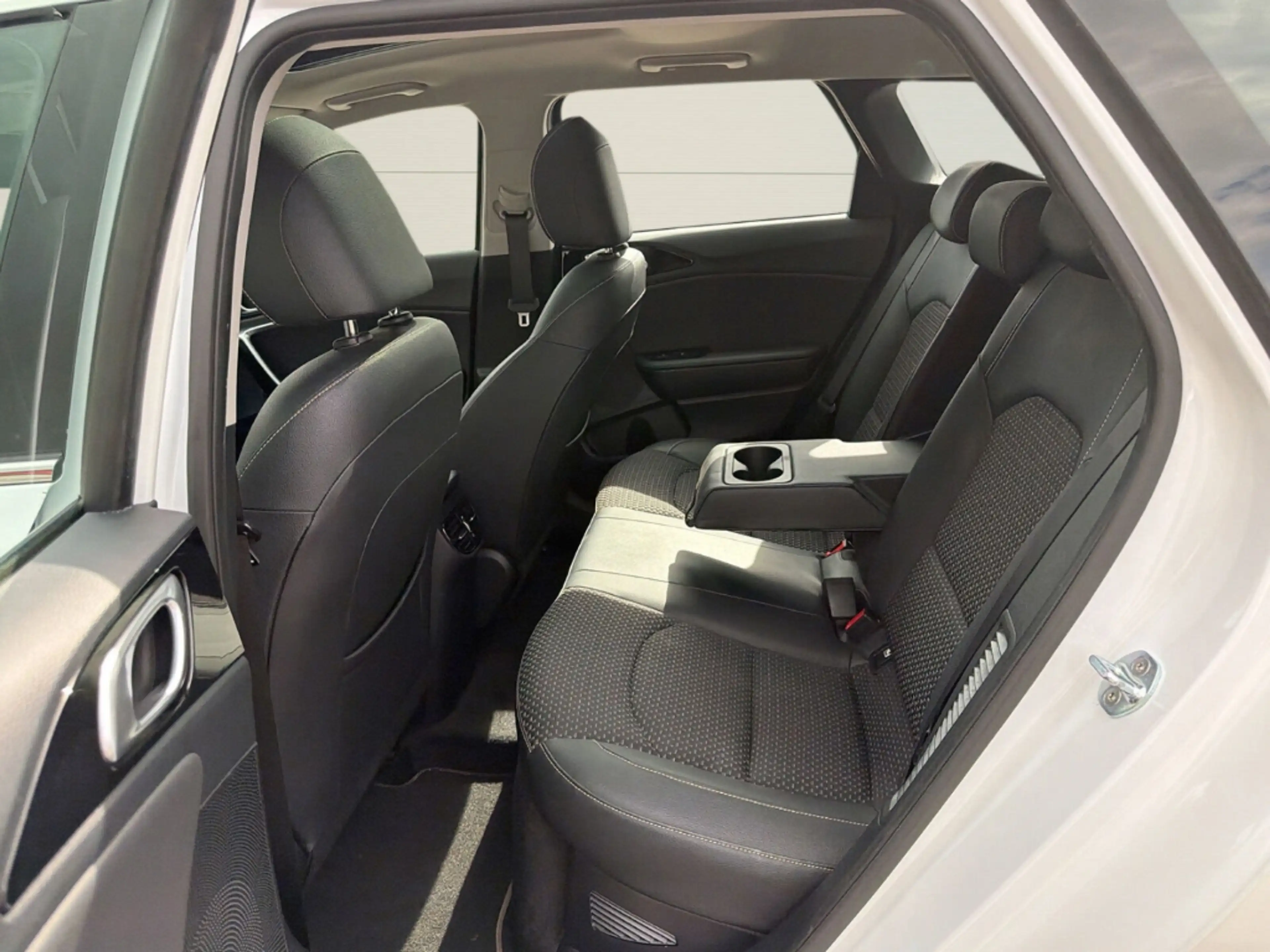 Kia Ceed / cee'd Sportswagon PHEV Spirit ACC/Kamera/LED/ Android Au — photo 11