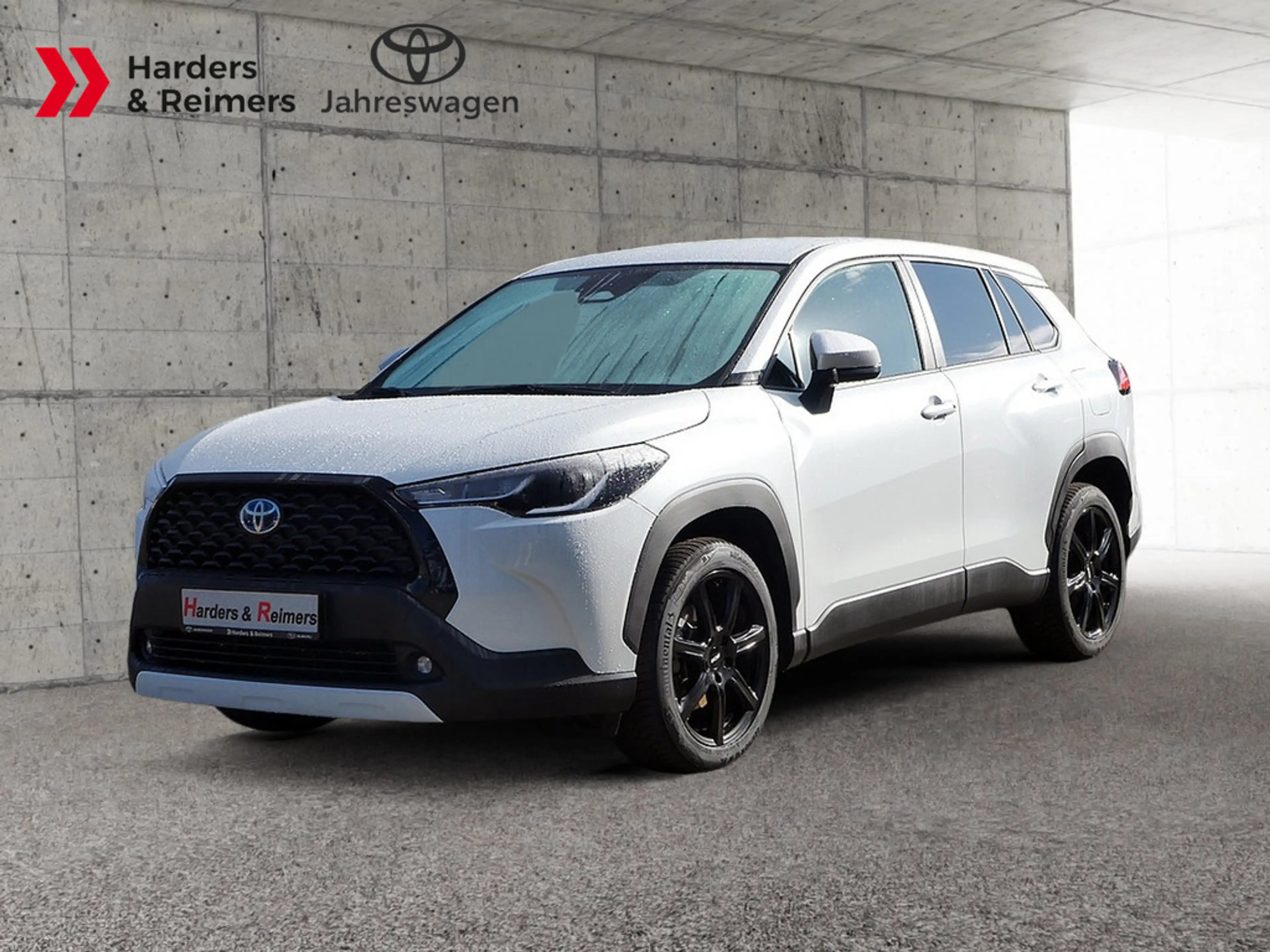 Toyota Corolla Cross 2.0 Hybrid KAMERA NAVI ACC LED
