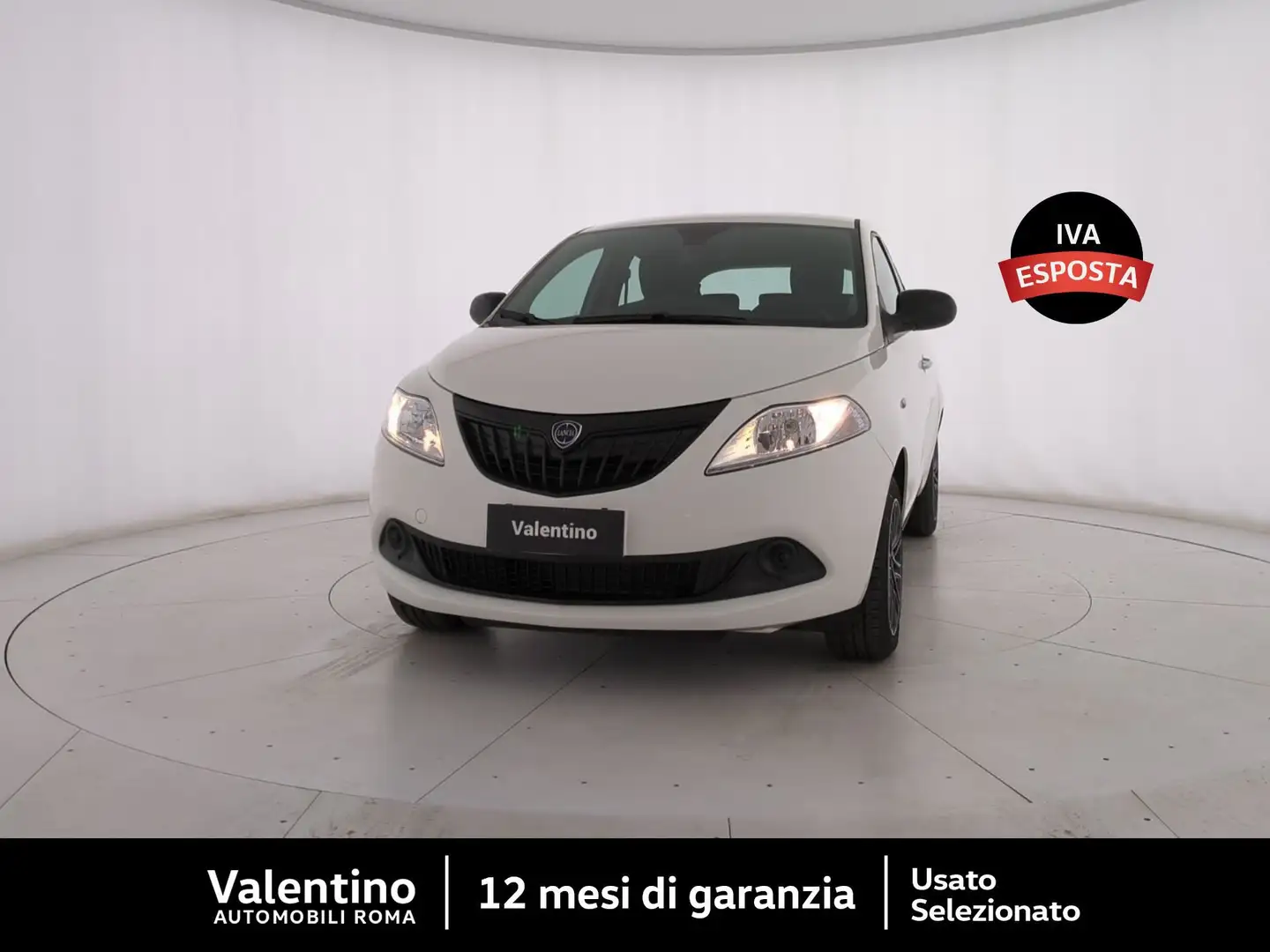 Lancia Ypsilon 1.0 FireFly 5 porte S&S Hybrid Silver Plus Bianco - 1