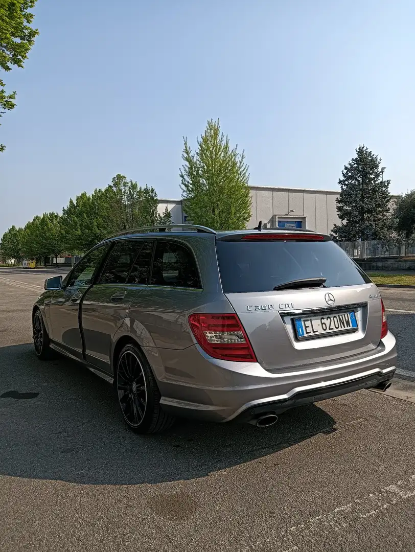Mercedes-Benz C 300 SW cdi (be) Elegance 4matic auto Šedá - 1