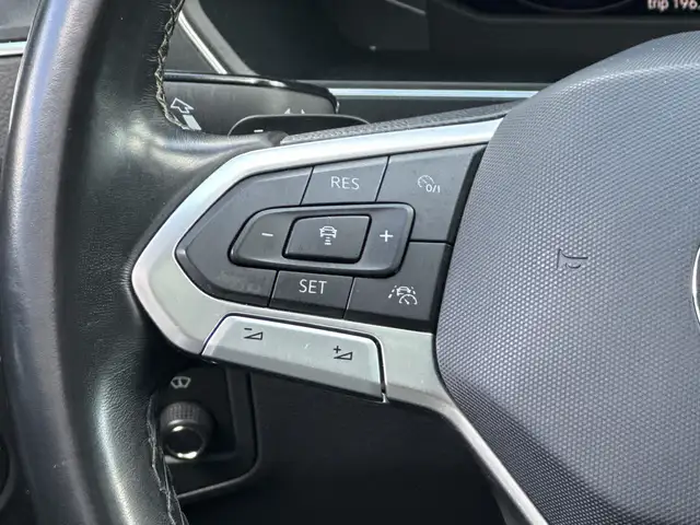 Volkswagen Tiguan Allspace view 17