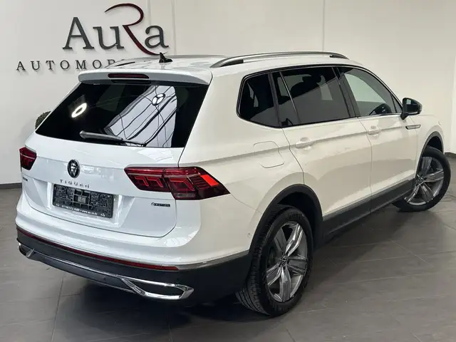 Volkswagen Tiguan Allspace view 5