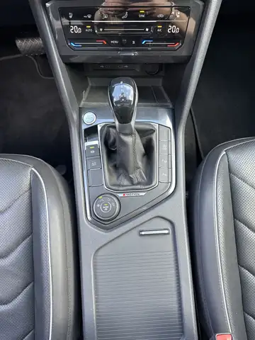 Volkswagen Tiguan Allspace view 19