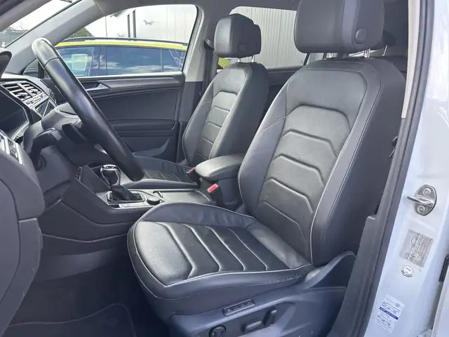 Volkswagen Tiguan Allspace view 11