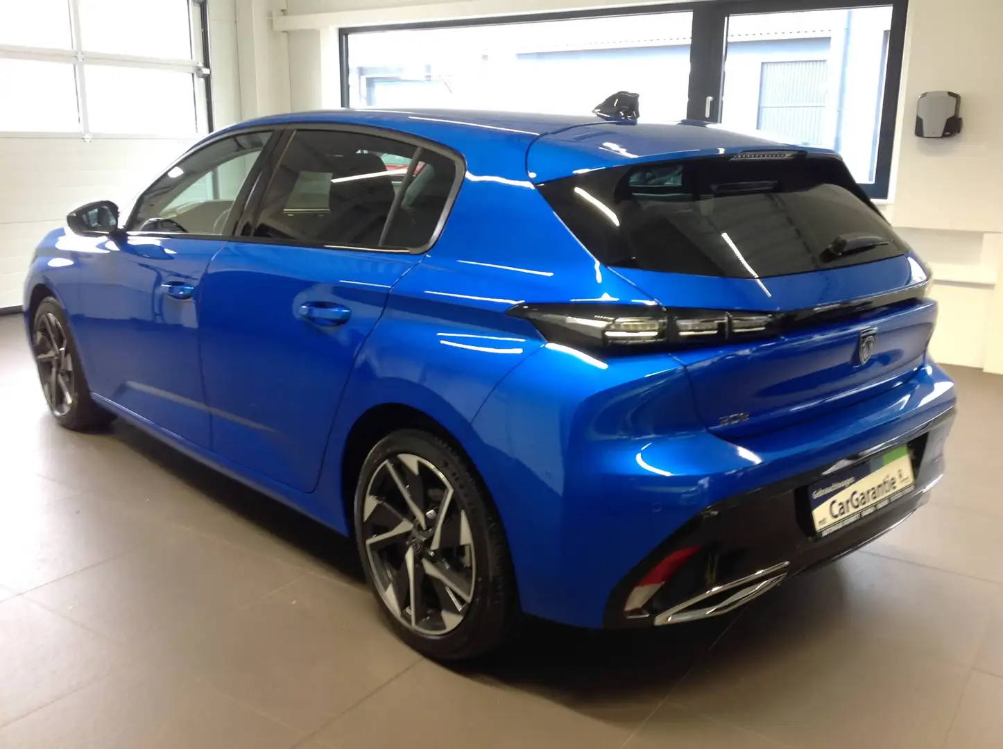 Peugeot 308 Allure Pack BlueHDi 130 EAT8 Blau - 2