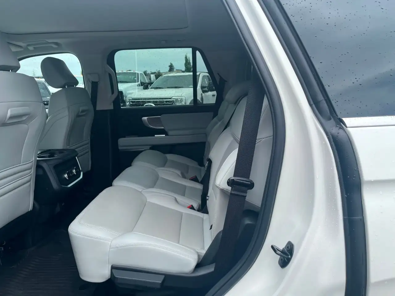 Ford Expedition photo Ford Expedition