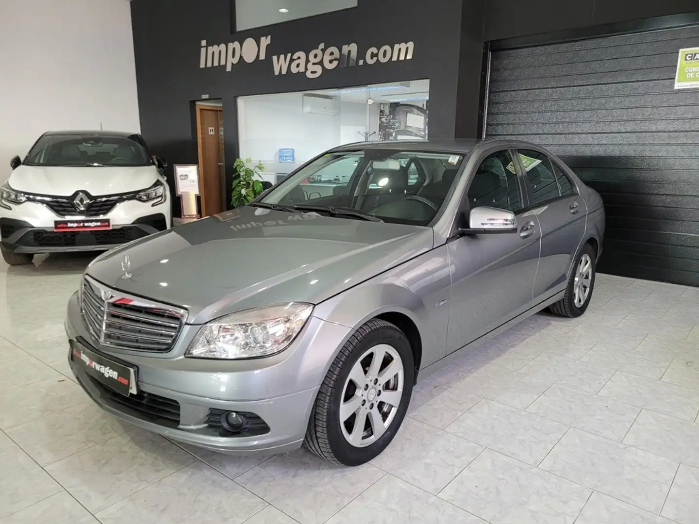 Mercedes-Benz C 180 K BE Edition Plateado - 1