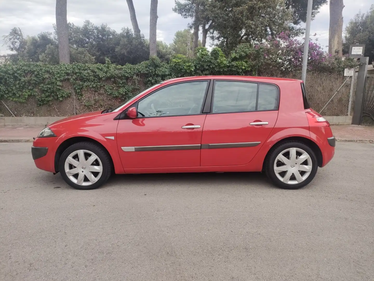 Renault Megane 2.0 Extreme 165 Rouge - 2