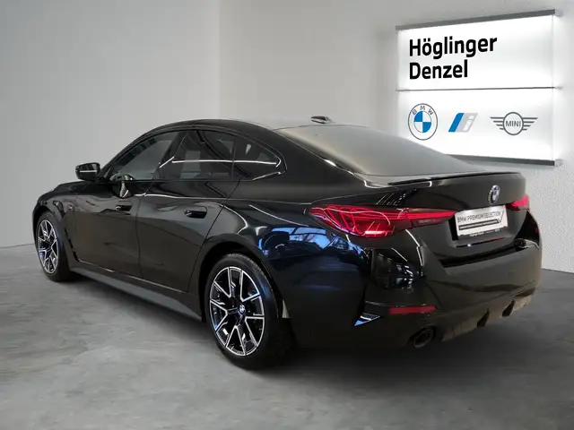 BMW 4 Series view 10