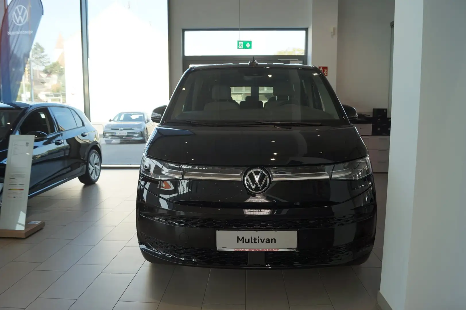Volkswagen T7 Multivan VW T7 Multivan Style TDI Schwarz - 2