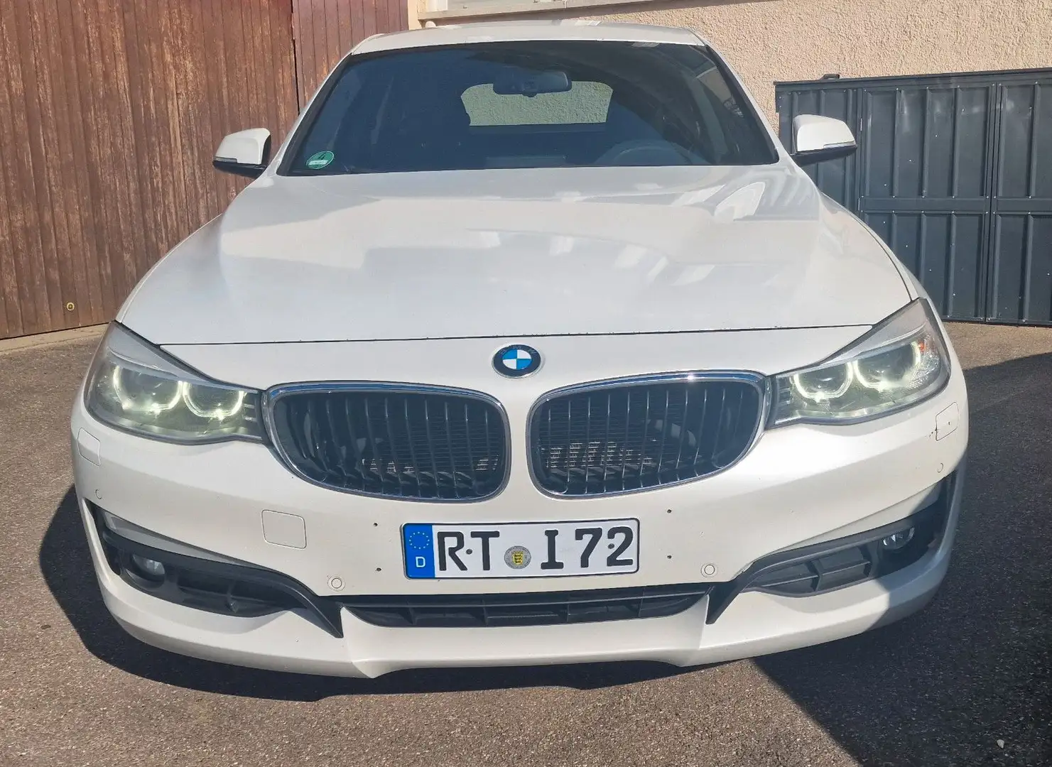 BMW 318 **Keyless Go*Navi*Xenon* Weiß - 2