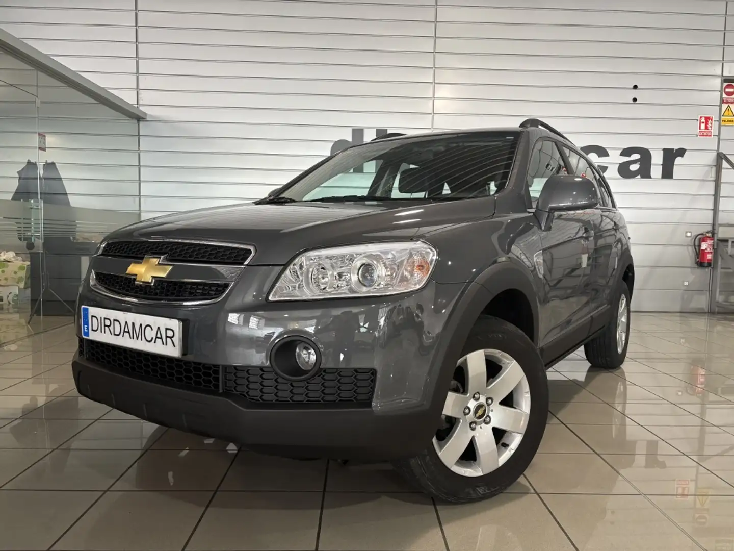 Chevrolet Captiva 2.0VCDi LS7+ Gris - 1