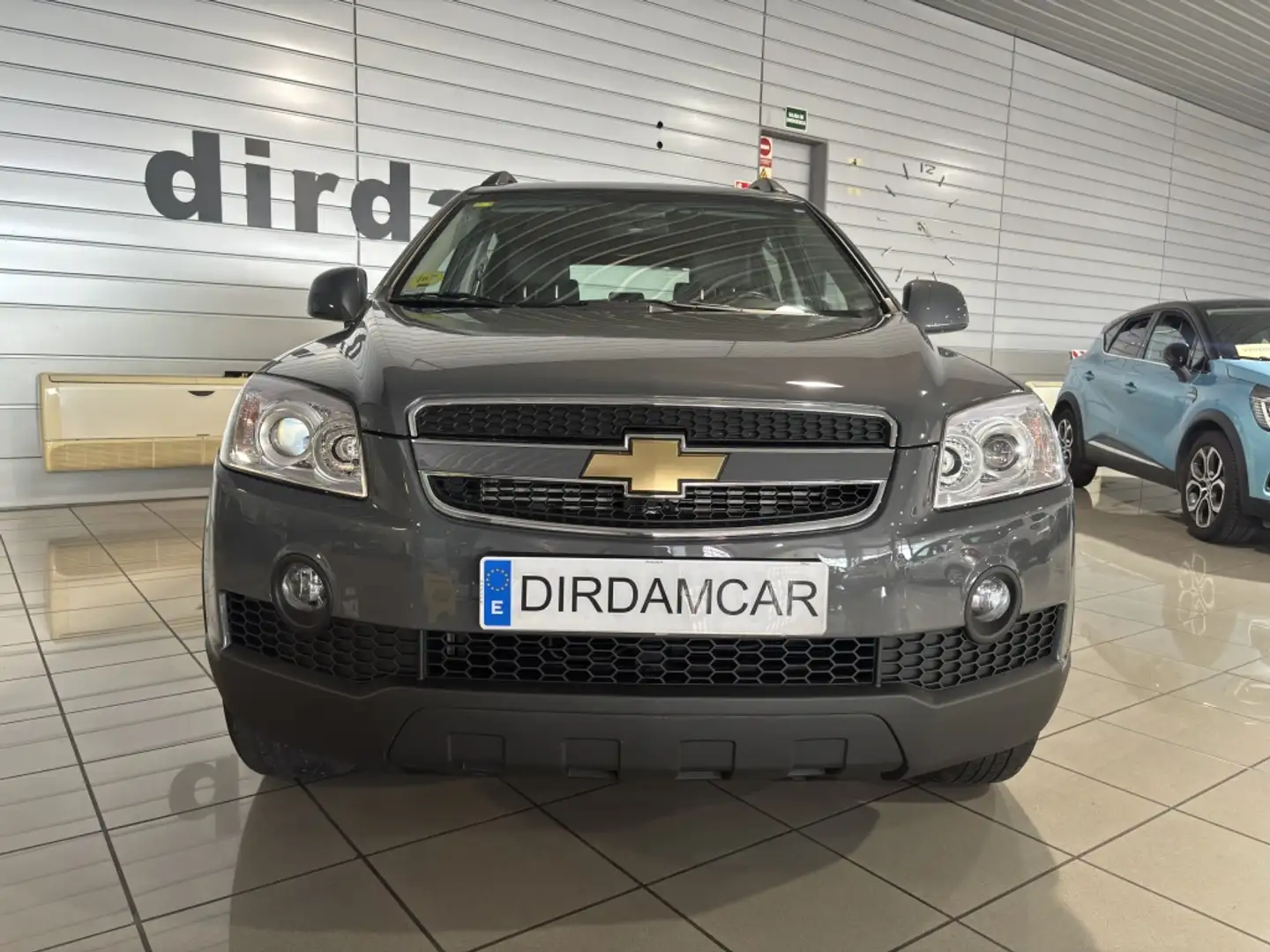 Chevrolet Captiva 2.0VCDi LS7+ Gris - 2