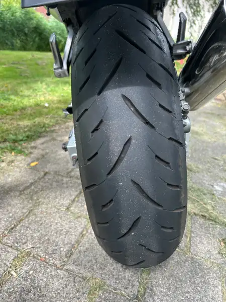 Kawasaki ZR - 7 - foto 8