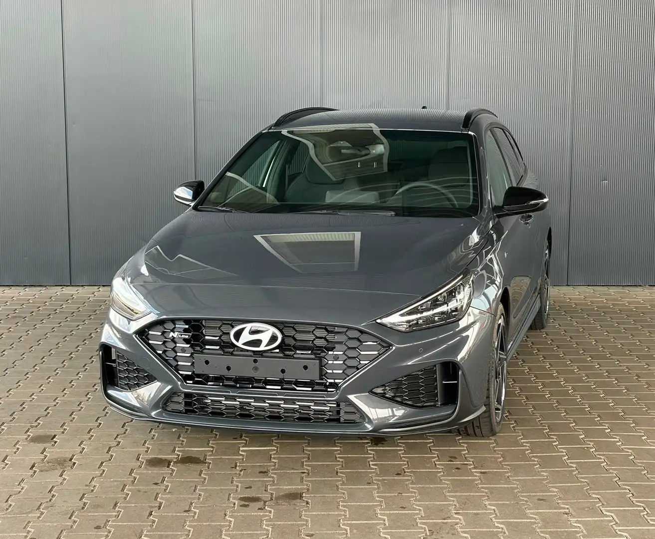 Hyundai i30 Kombi N-Line 1.5 T-GDI 48V / Navi PDC V&H + Kam... Grau - 1