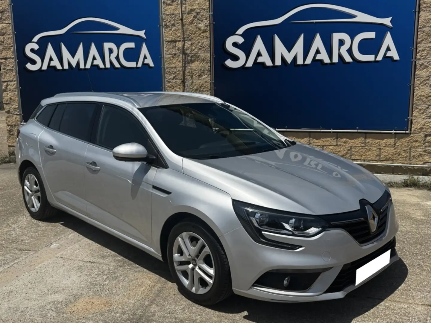 Renault Megane S.T. 1.5dCi Blue Limited 85kW Gris - 1