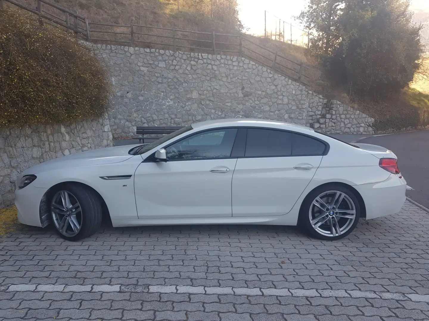 BMW 640 640d Coupe xdrive Msport Wit - 2