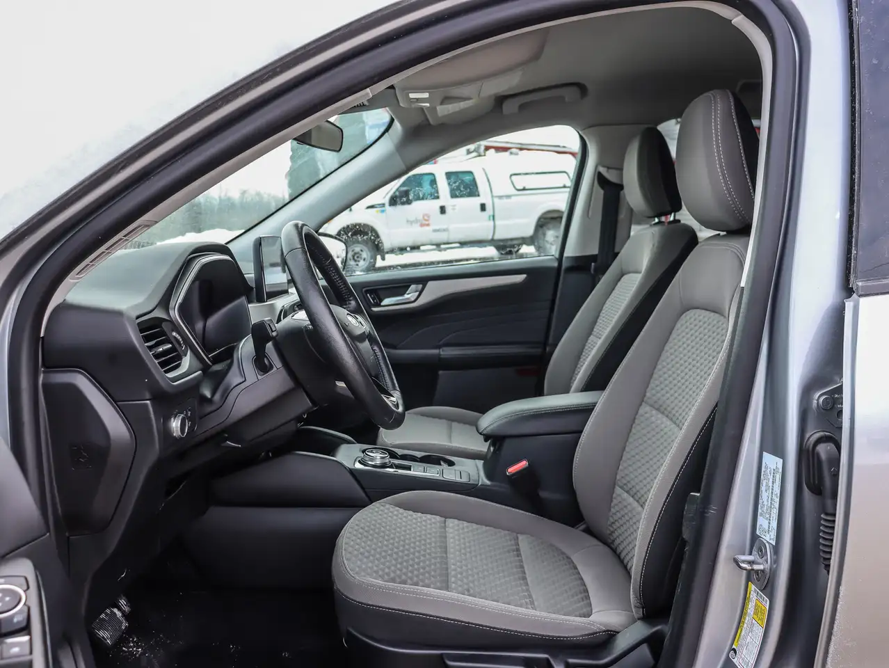 Ford Escape снимка Ford Escape