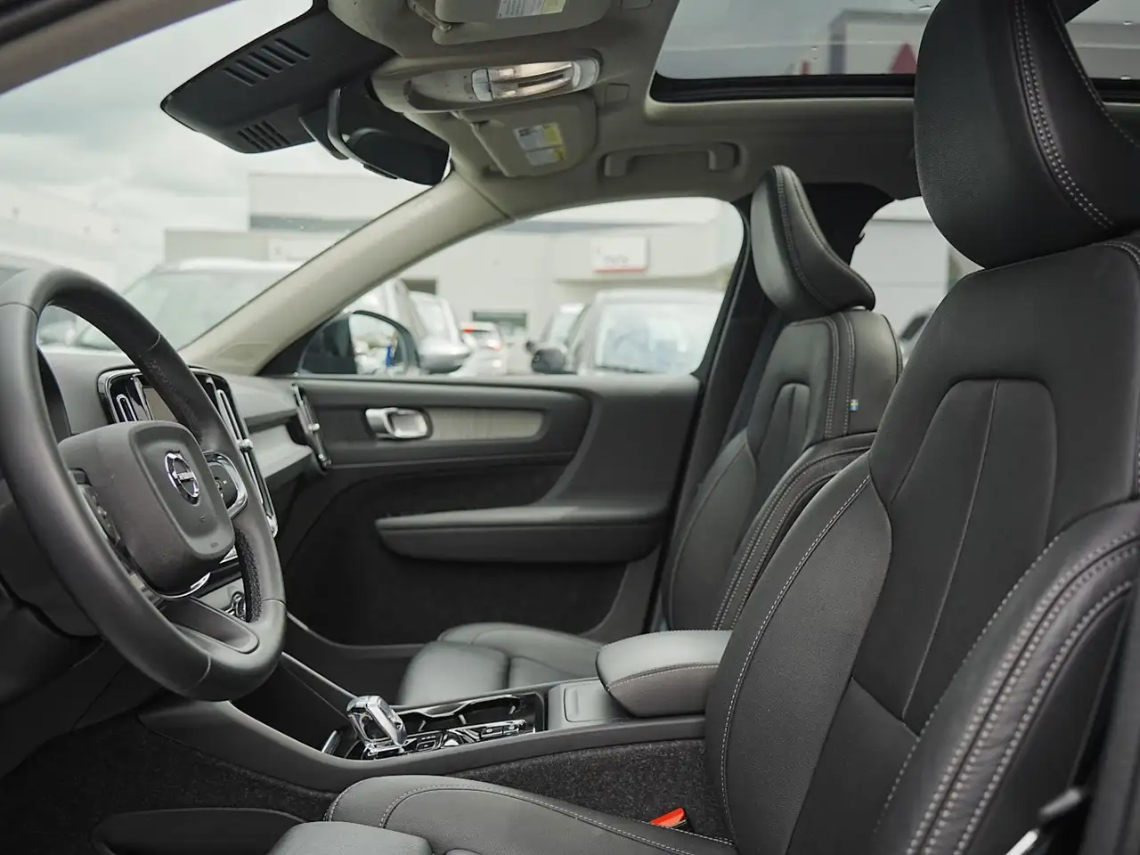 Volvo XC40 снимка Volvo XC40