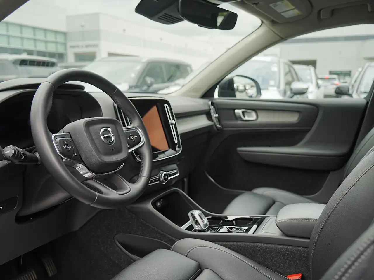 Volvo XC40 снимка Volvo XC40