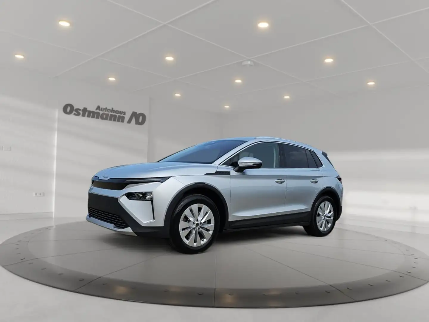 Skoda Elroq 85 AHK ACC 4xSHZ SpurH KAM LED KeyLess Silber - 1