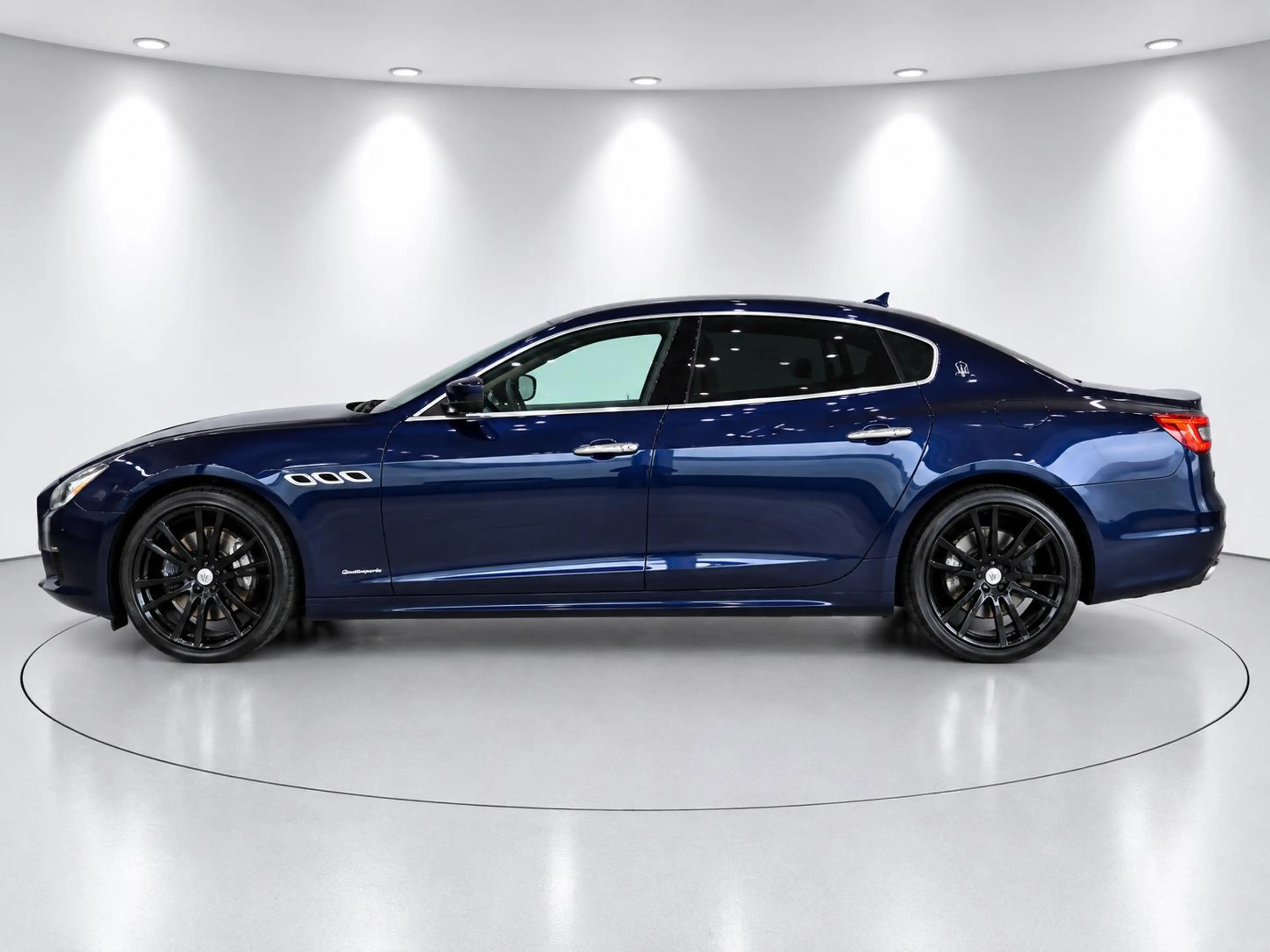 Maserati Quattroporte 3.0 S Q4 GranLusso Panodak 360 Camera ACC Harman/K — photo 3